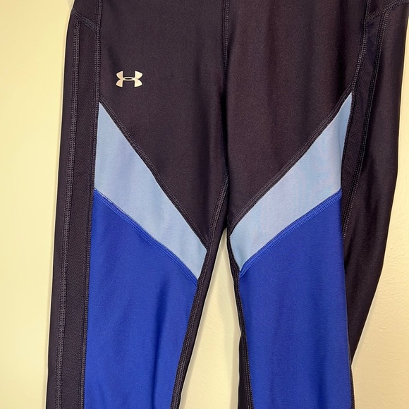 Under Armour Woman’s  Leggings Size Small - Picture 3 of 11